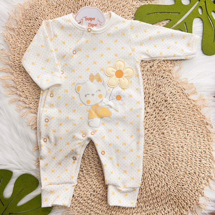   Macacão Trape Zape - Ursinha Adoro Flores - Off White e Amarelo